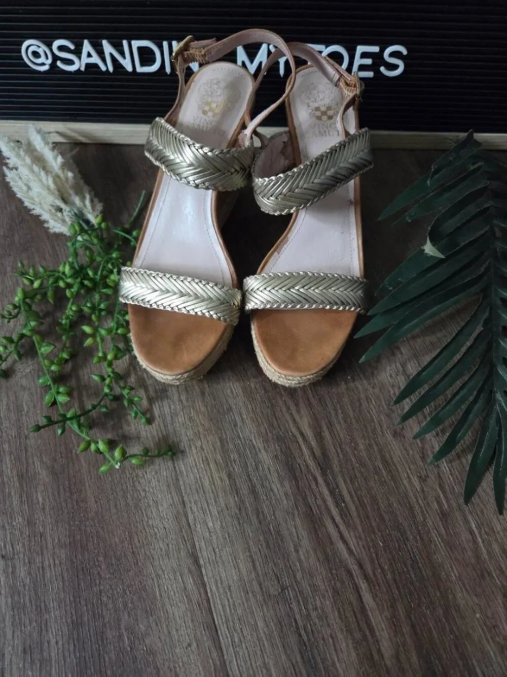 Vince Camuto Tazma Platform Gold Braid Glitter Cork Wedge SZ 8.5
